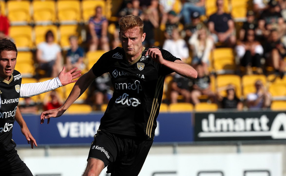 "Aina ollut hyvä olla täällä" - Matej Hradeckylla jo kolmas rupeama SJK:ssa