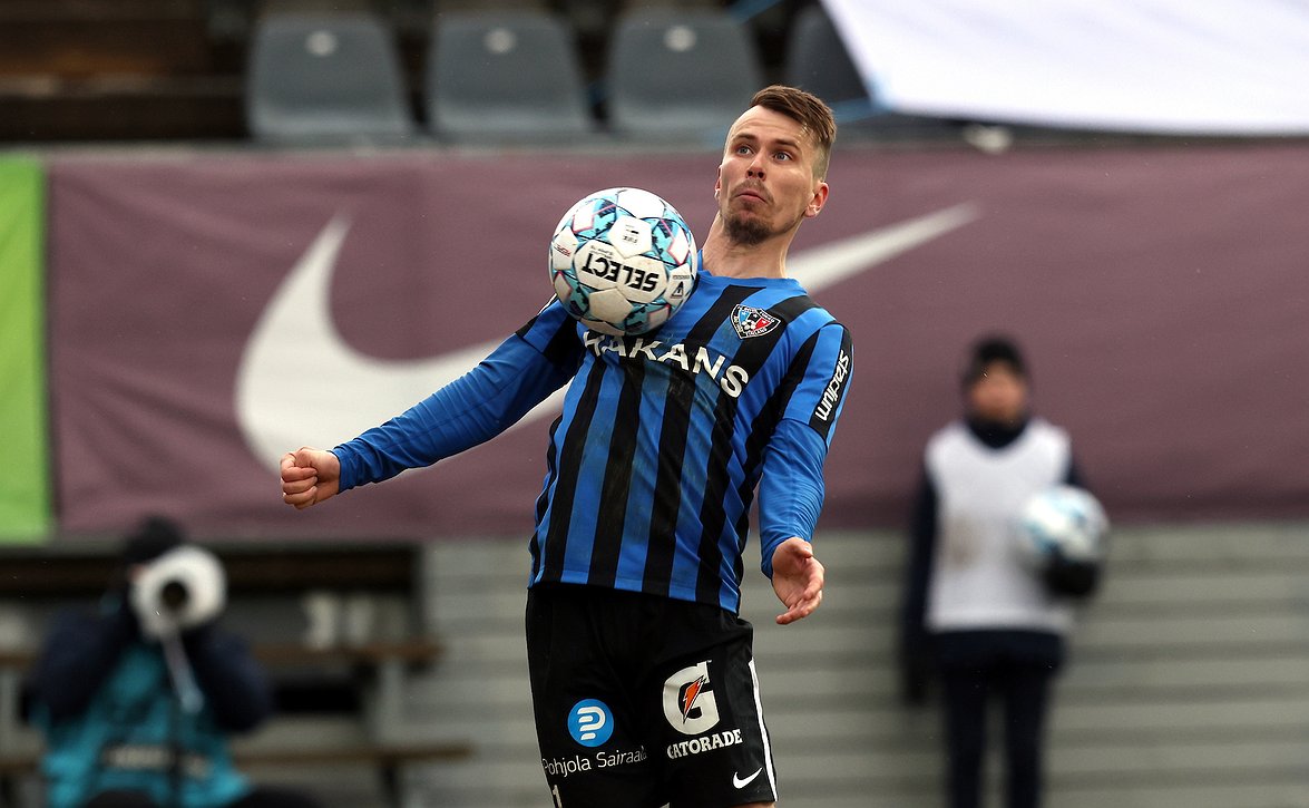 "Olen odottanut pitkään" - Matias Ojala pelaa Veikkausliigaa Oulussa 11 vuoden tauon jälkeen