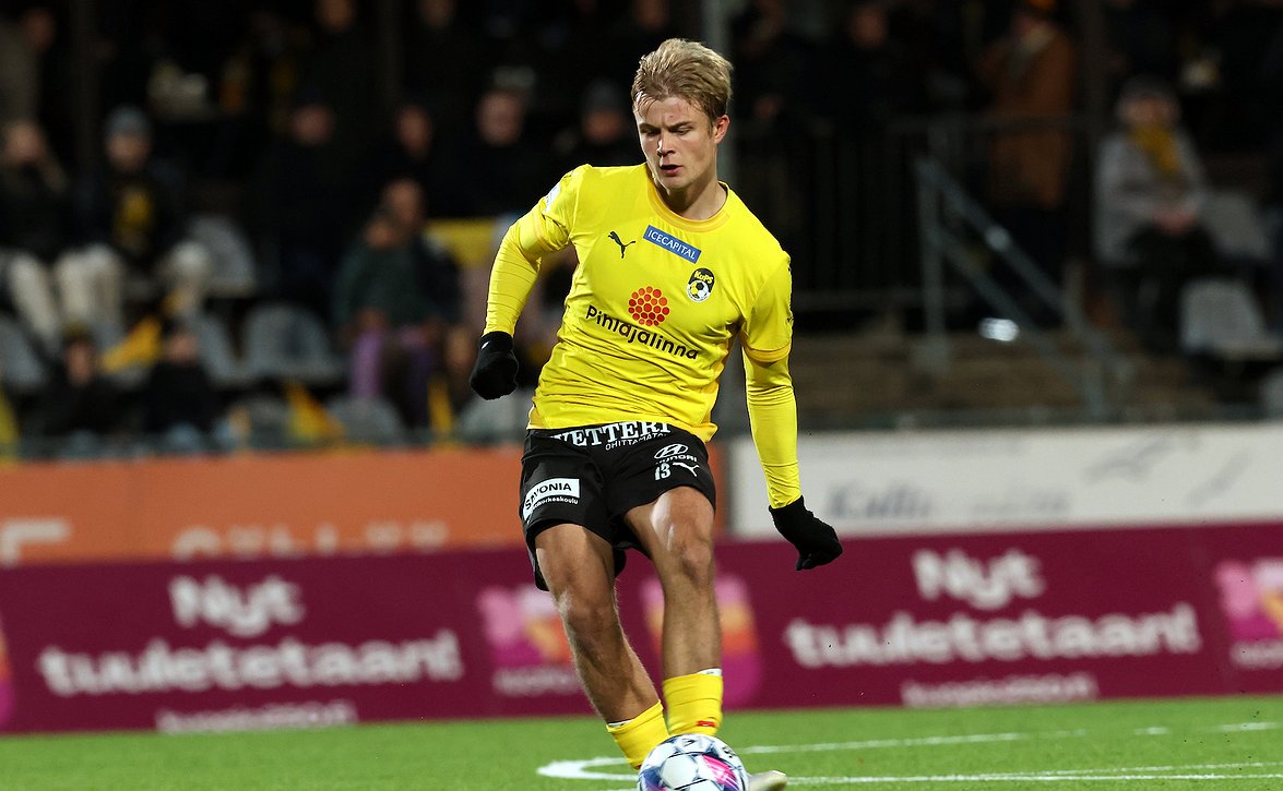 Tärkeä palanen KuPS:n keskikentälle - Jaakko Oksanen jatkosopimukseen