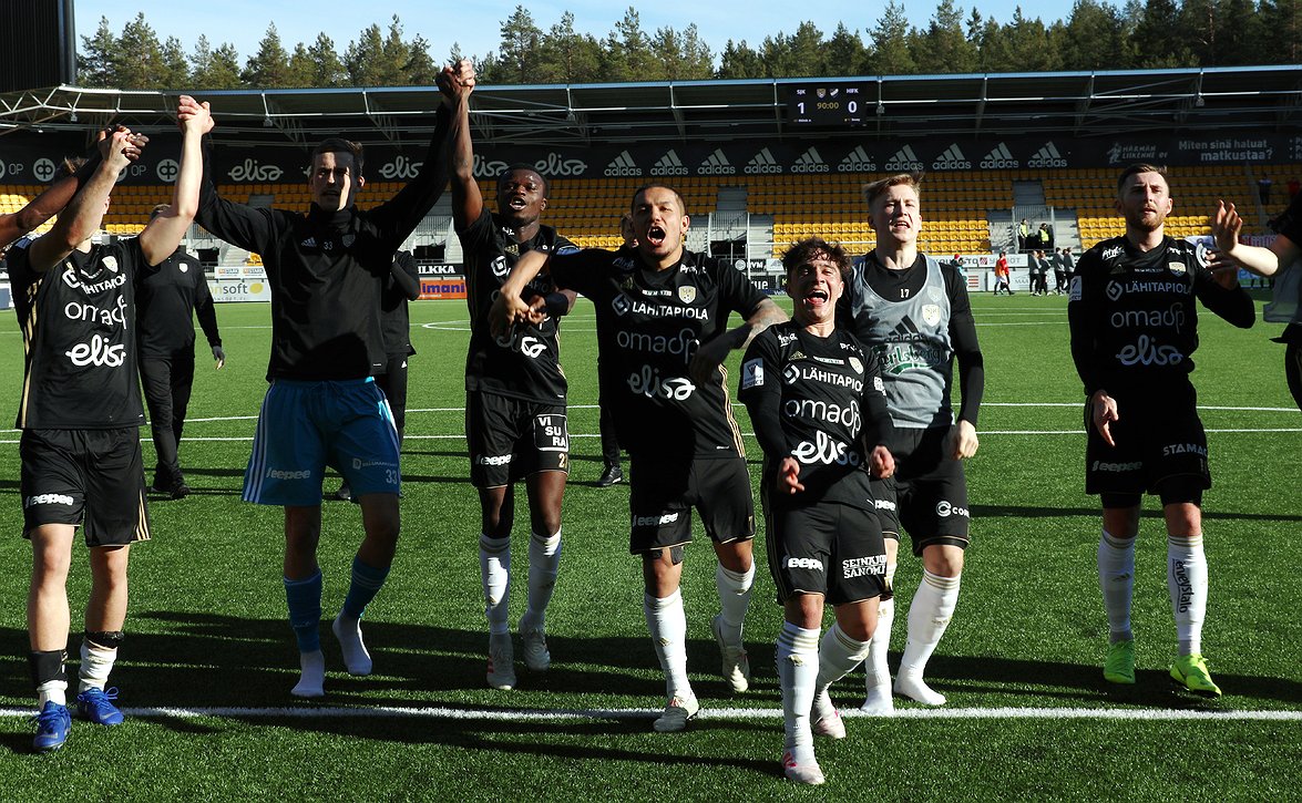 ​"Mallia positiivisella mielellä pysymiseen" - SJK ja Project Liv kannustavat nuoria kotitreeneihin