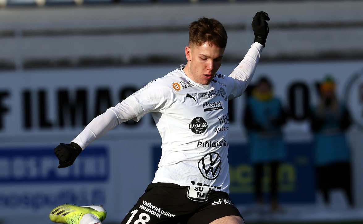 "Tärkeä saada heti pisteitä kasaan" - Hakan Seth Saarinen on tyytyväinen kauden alkuun