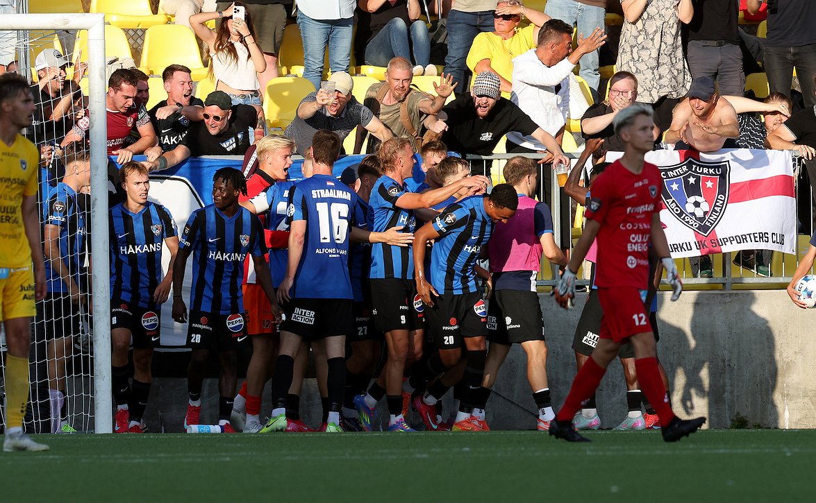 Inter käytti hyökkääjälupausten optiot