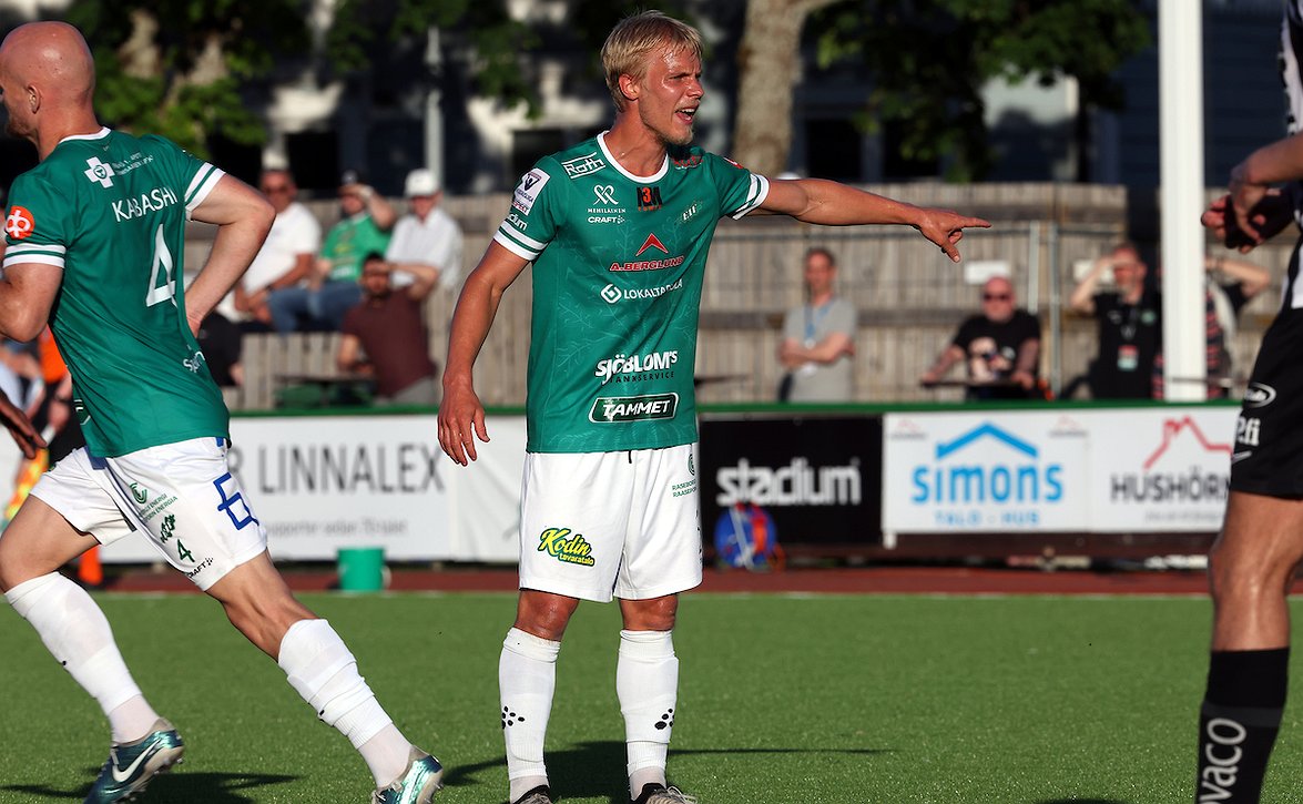 Ykkösliigassa iso ottelu maanantai-iltana