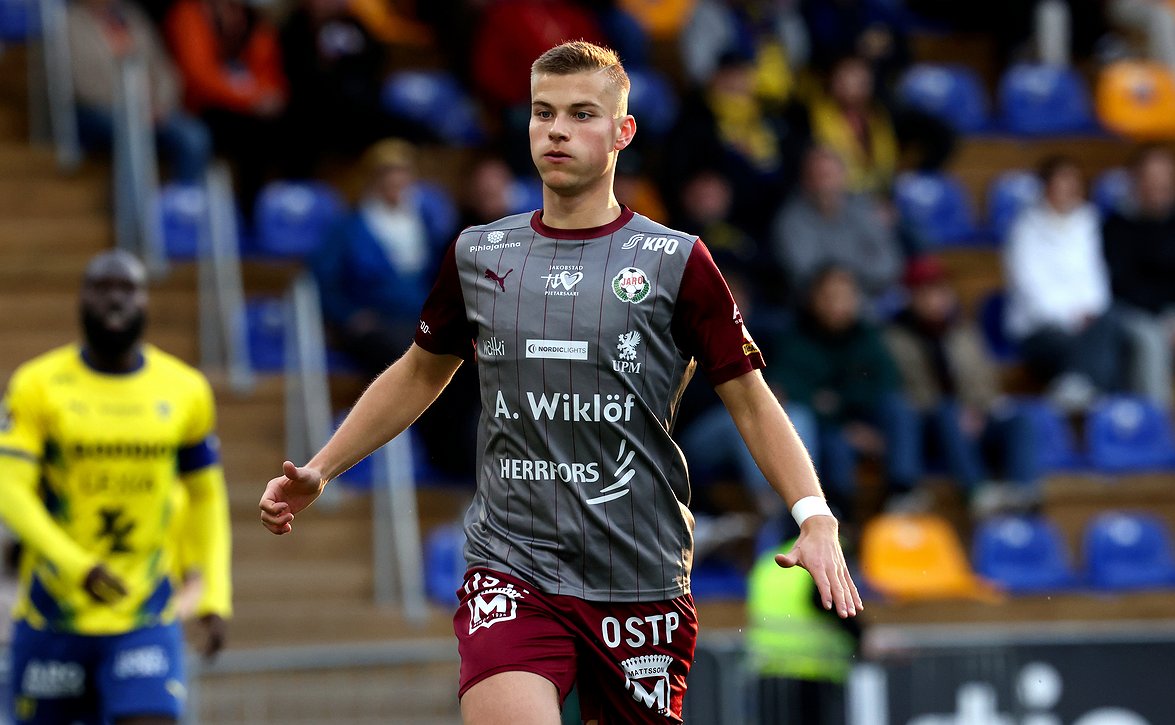 Rudi Vikström siirtyy FF Jarosta Ruotsin Superettaniin