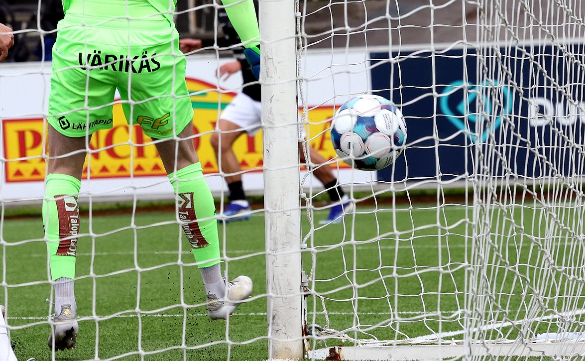 ​Liigacupissa vielä maltillinen maalitahti – tyyntä myrskyn edellä?