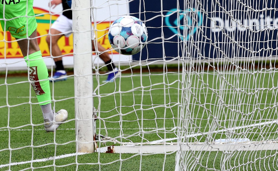 Kauden ensimmäinen mestaruus ratkeaa - Ykkösliigacupin finaali lauantaina Oulunkylän iltavaloissa