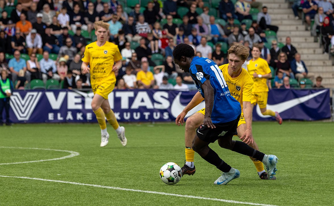 Kärkikamppailu Turussa pistejakoon (FC Inter-AC Oulu 0-0)