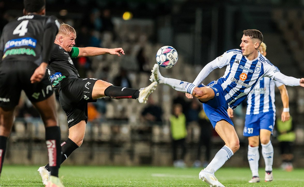 ​Lauantai, Liigacup ja klassikko-ottelu – ja Teemu Pukki