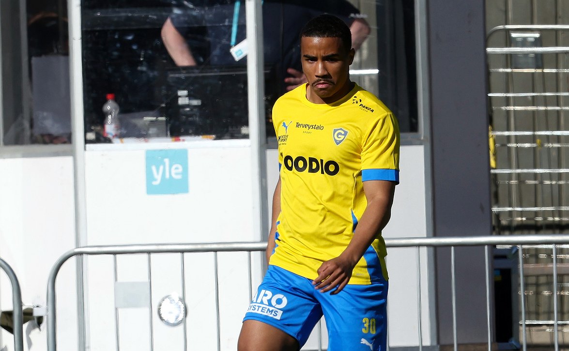 Gnistanin Jean-Claude Mabinda loppukaudeksi lainalle Ykkösliigaan