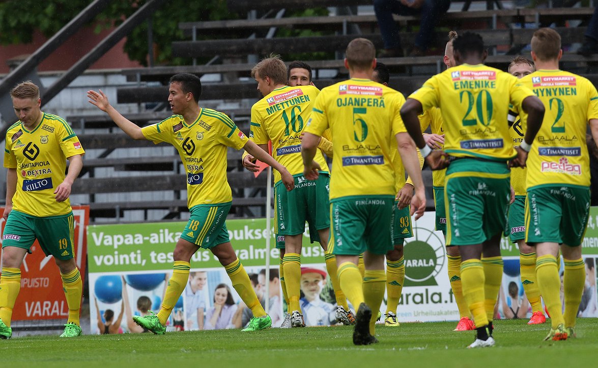 Sunnuntain Ilves-SJK:ssa jäätelö 1000 ensimmäiselle
