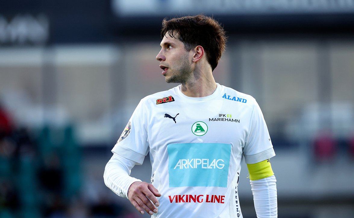 "Keiden sitten olisi pitänyt pelata?" - IFK Mariehamnilla vaihtehdot vähissä hyökkäyksessä