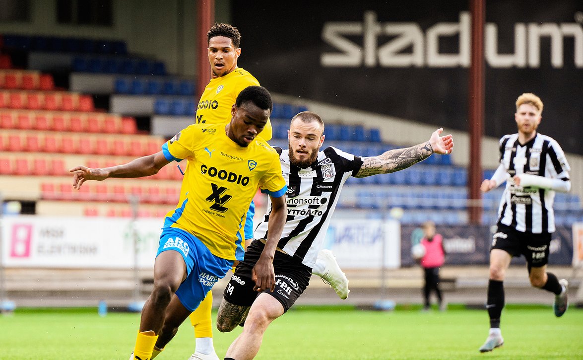 Tiukka taisto Vaasassa päättyi maalittomaan (VPS-IF Gnistan 0-0)