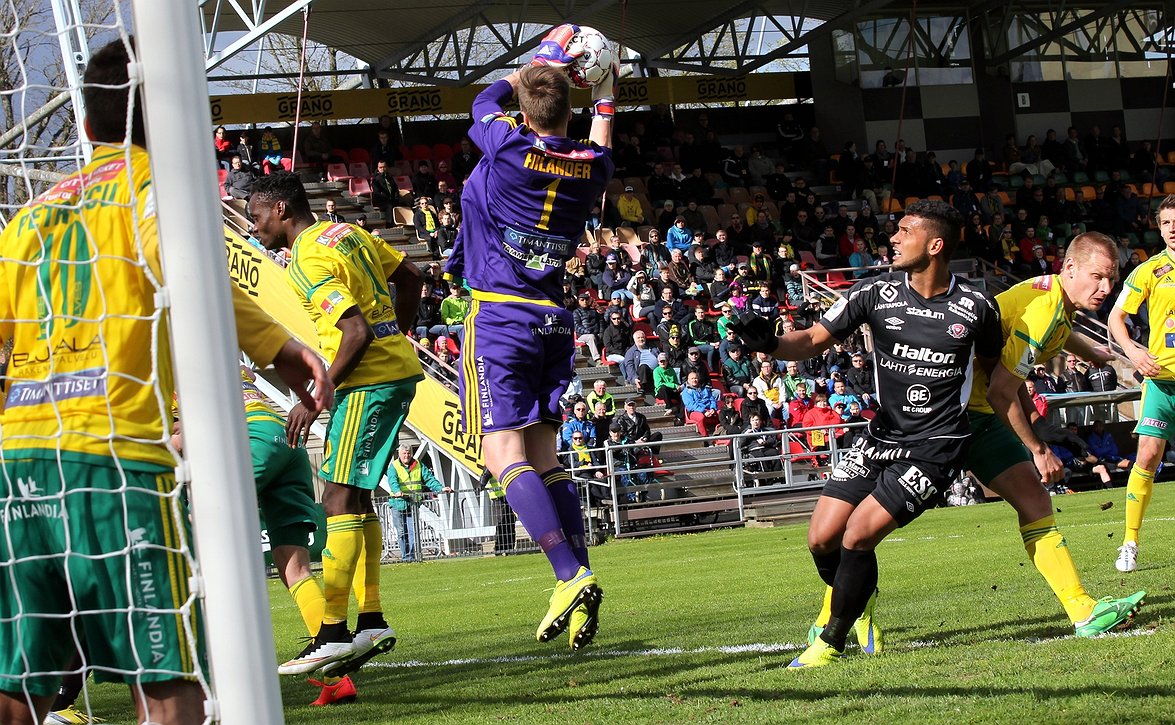 Wiss: "Pelissä edelleen hyvää ja huonoa"