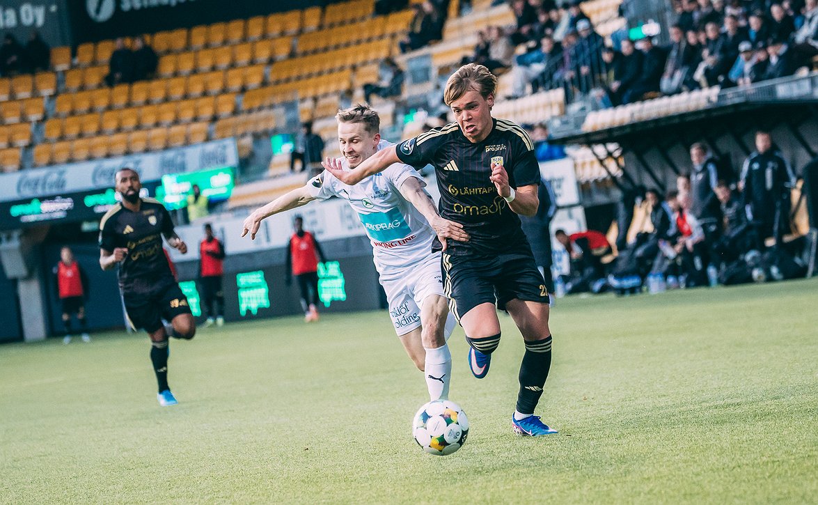 SJK otti komean voiton kotiavauksessaan (SJK-IFK Mariehamn 3-0)