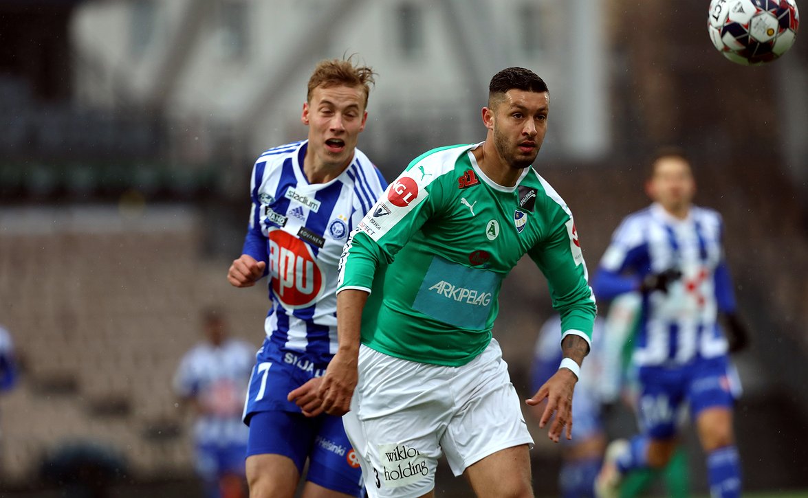 HJK:n 2019 ja 2020 kausikorteilla sunnuntain IFK Mariehamn -otteluun