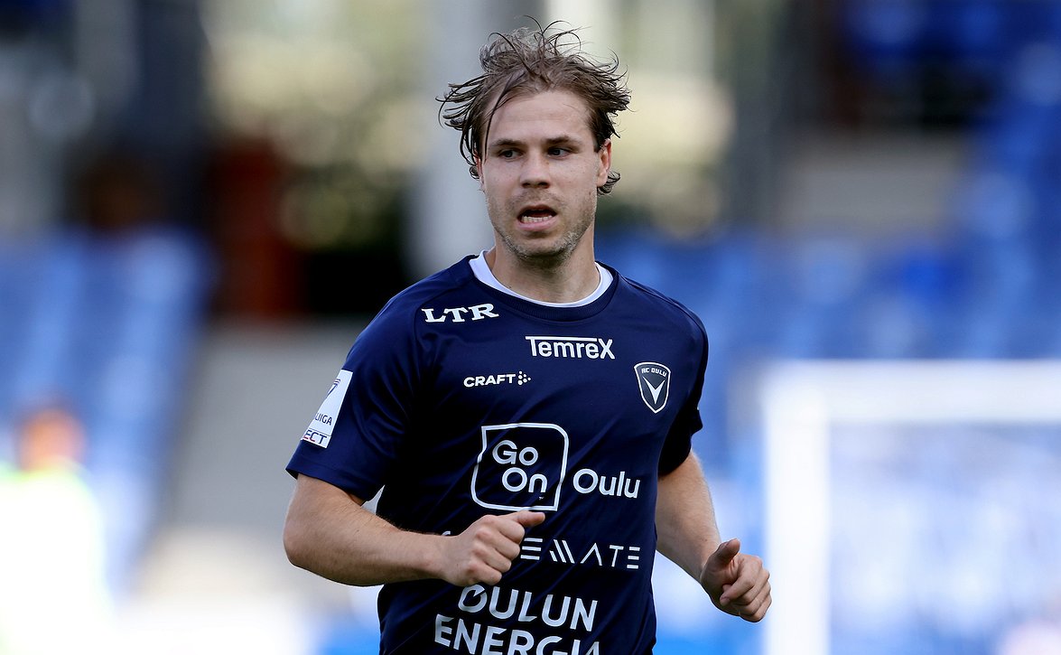 "Ensisijaisesti olen edelleen pelaaja" - AC Oulun Aleksi Paananen ottaa lisävastuuta myös juniorivalmennuksesta