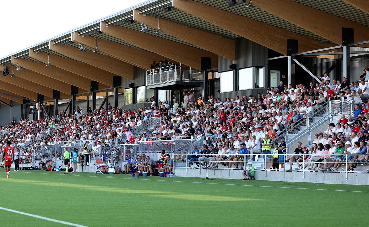 Jaro vahvisti hyökkäystään - ruotsalainen Herman Sjögrell sopimukseen