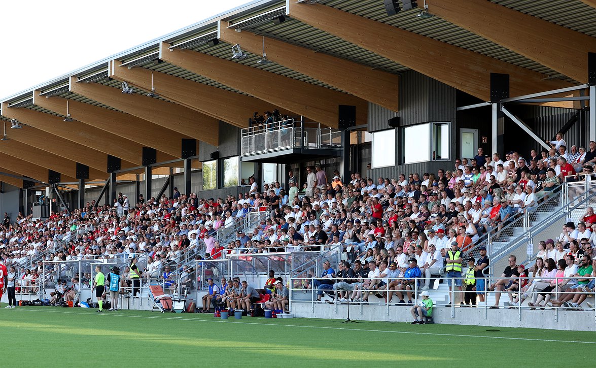 ​Jarolla testissä keskikenttämies Queen's Park Rangersista