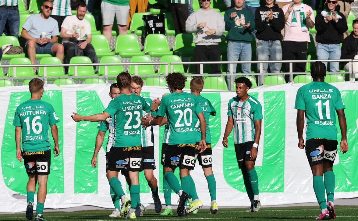 ​Ykkösliigassa isoja otteluita – kärkitaistelu jatkuu tasaisena