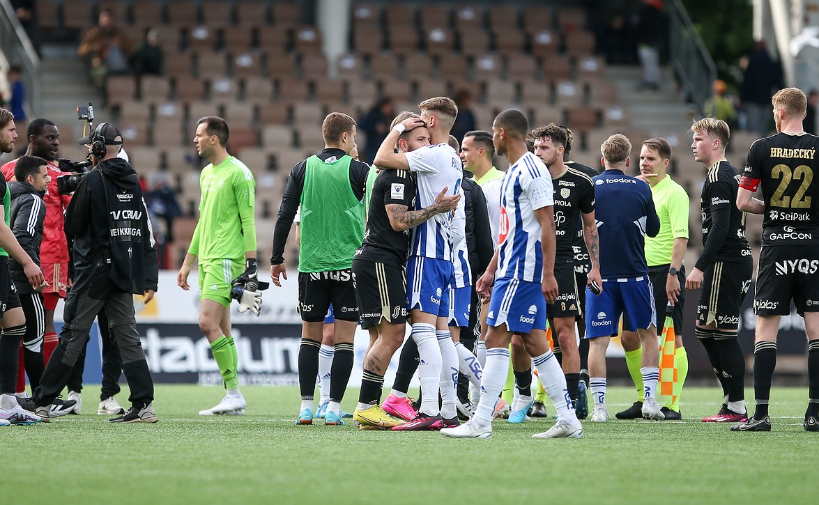 "Peli oli tasainen ja melko fyysinen" - Toni Koskela käänsi katseen jo HJK:n seuraavaan otteluun