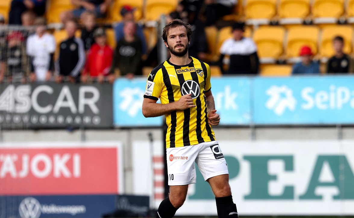 "Olemme nostaneet tasoamme alkukaudesta" - Hongan Lucas Kaufmann uskoo hyvään syksyyn