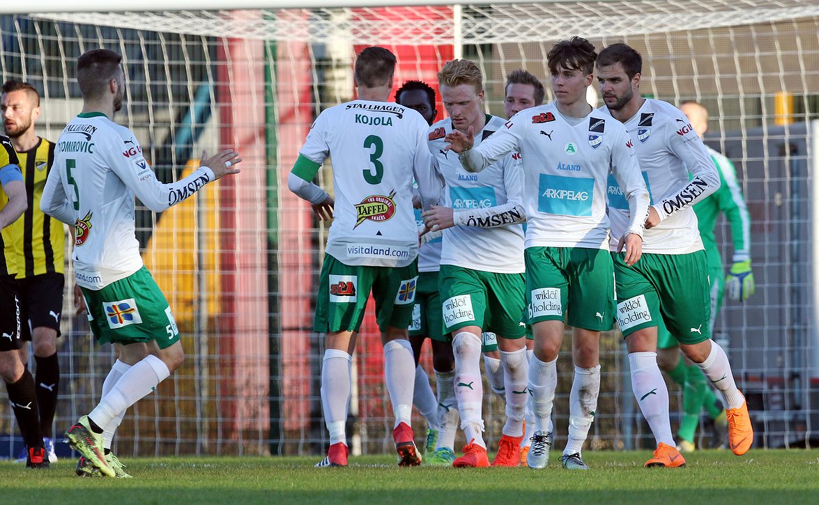 IFK Mariehamnilla sisäinen harjoitusottelu