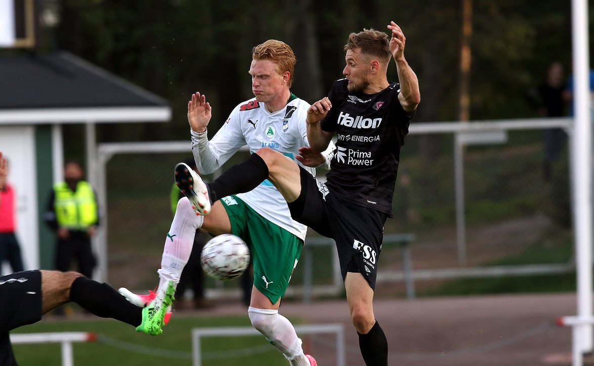 ​"Tunnemme toisemme, tulee tasainen ottelu" - Lundberg iloitsi kotiottelusta cupissa