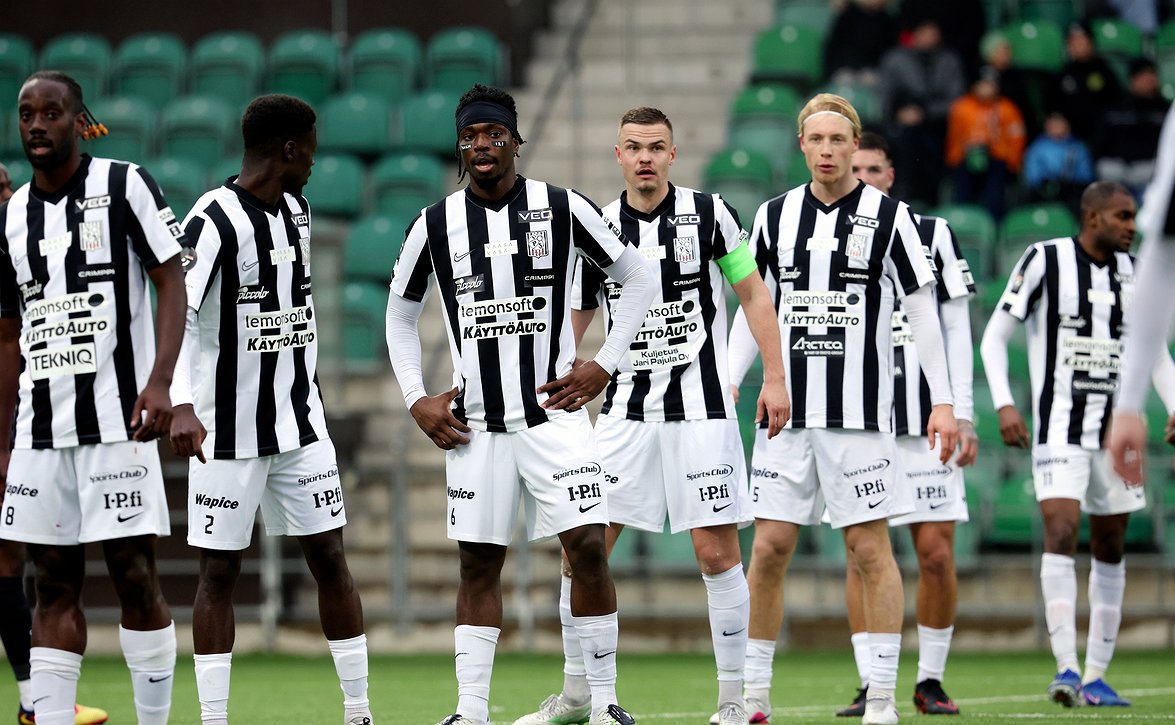 "Erilainen pelityyli" – Jaro-luotsi Jens Karlsson tietää mitä odottaa VPS:aa vastaan