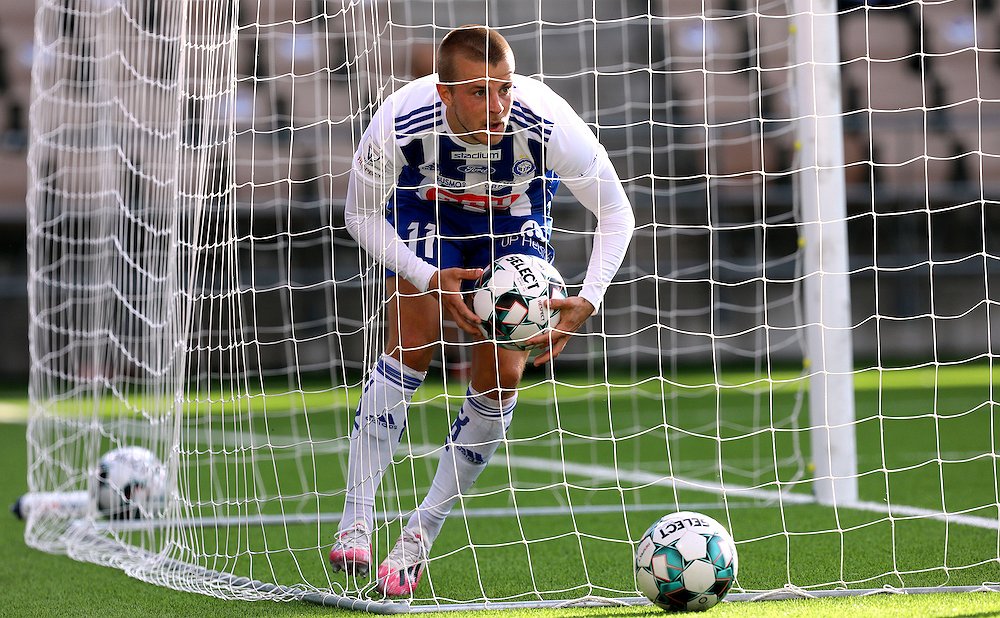 ​Roope Riski korkealle tilastoissa – historian neljänneksi tehokkain maalikuningas