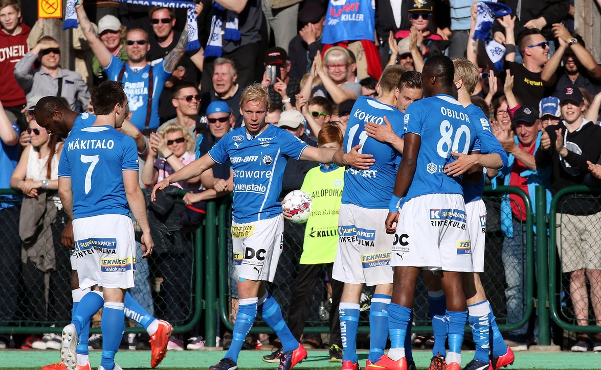 RoPS nousi sarjataulukon kärkeen