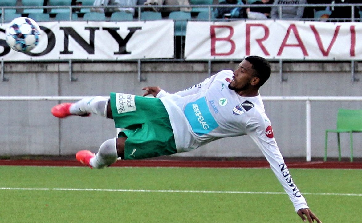 ​Brassikärjelle jatkoa – Dé ja IFK Mariehamn 1+1-vuotiseen jatkosopimukseen