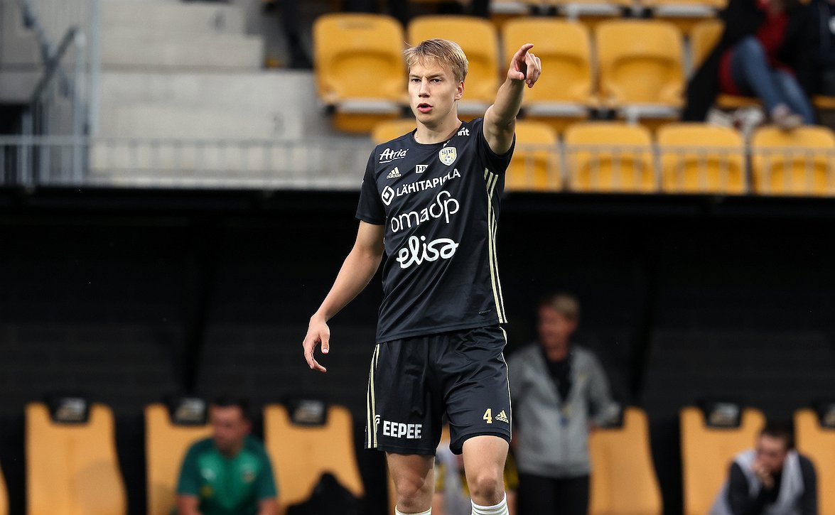 ​"Kivempi juhlia omien fanien edessä kotona" – SJK:n Matias Vainionpää luottaa eurocup-paikkaan
