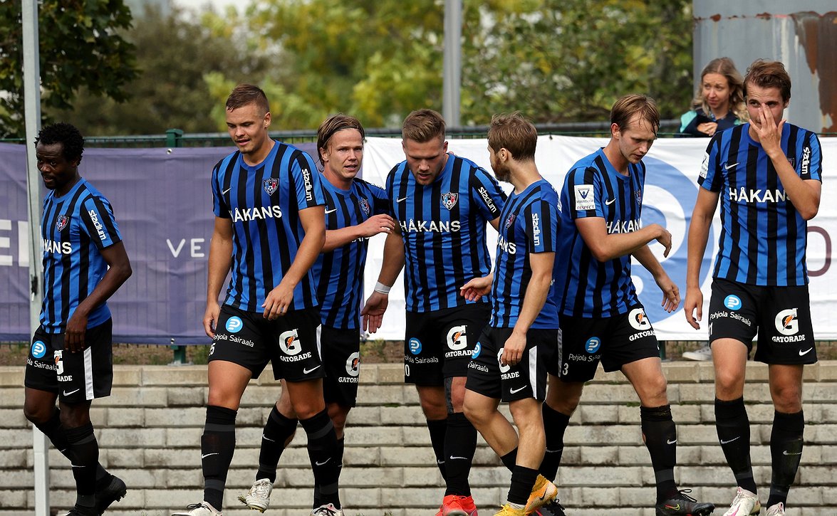 Interillä vahva panos junioreissa - kahdeksan lupausta myös ykkösjoukkueen harjoituksiin