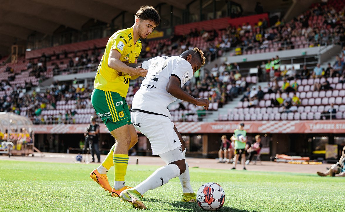 Ilveksen ja Hongan kohtaaminen huipentui loppuhetkille (Ilves-FC Honka 1-1)