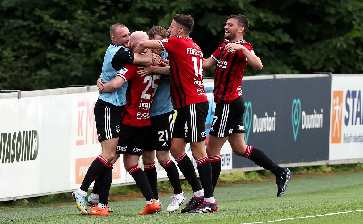 FC Haka taipui Belfastissa 