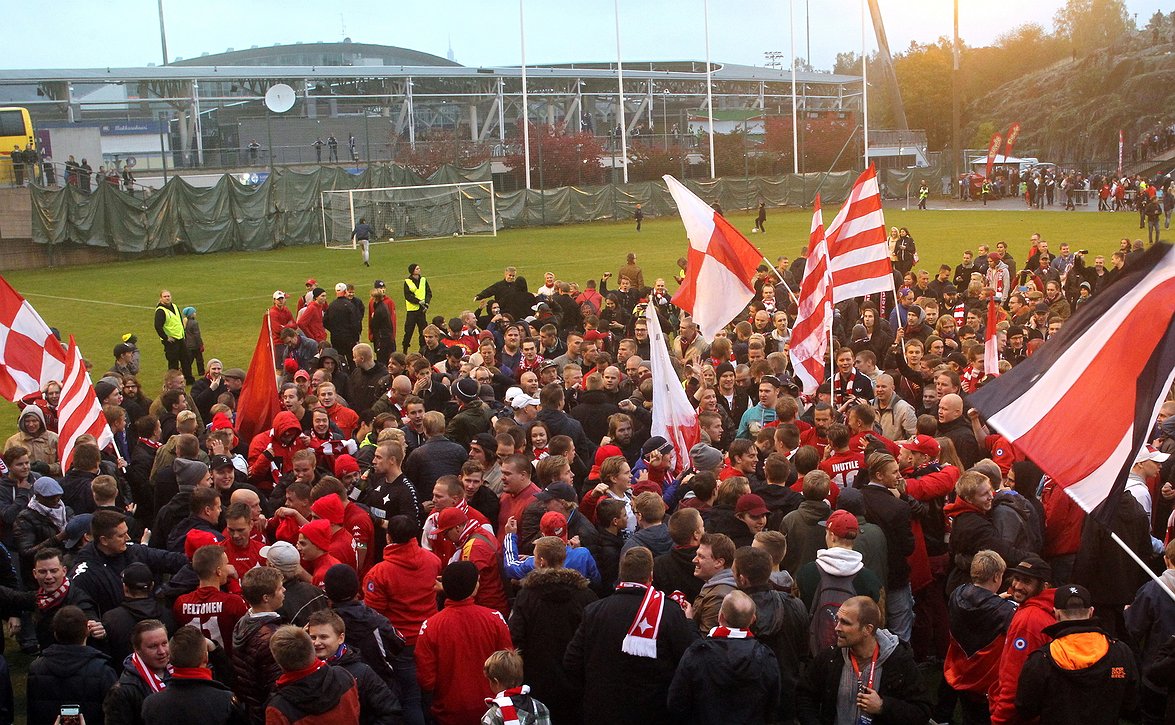 Kiffenin ja HIFK:n legendat Bolliksen juhlaottelussa