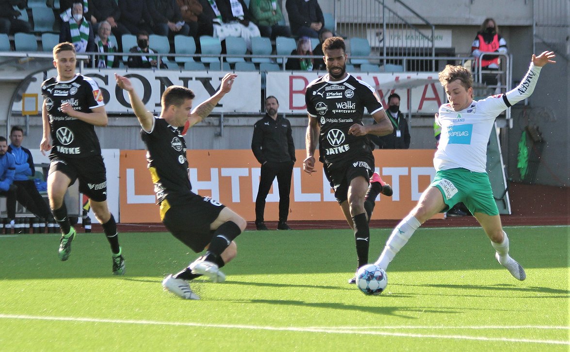Hakan Auvinen iloitsi voitosta - "Oli ehjä peli"