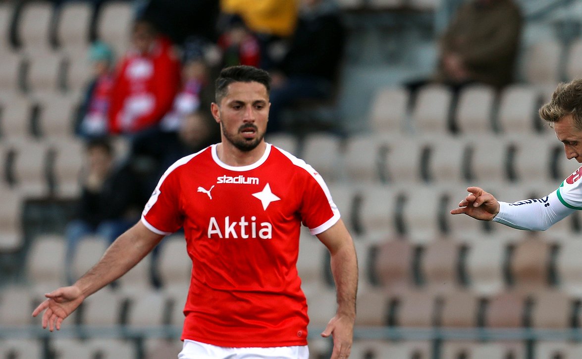 Yli 200 Veikkausliigan ottelun keskikenttäpelaaja jatkaa uraansa Ykkösessä