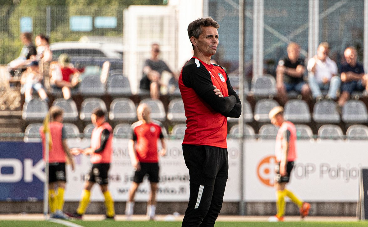 "Pitkästä aikaa ehjä harjoitusviikko takana" - KuPS hyvässä iskussa SJK:n vieraaksi