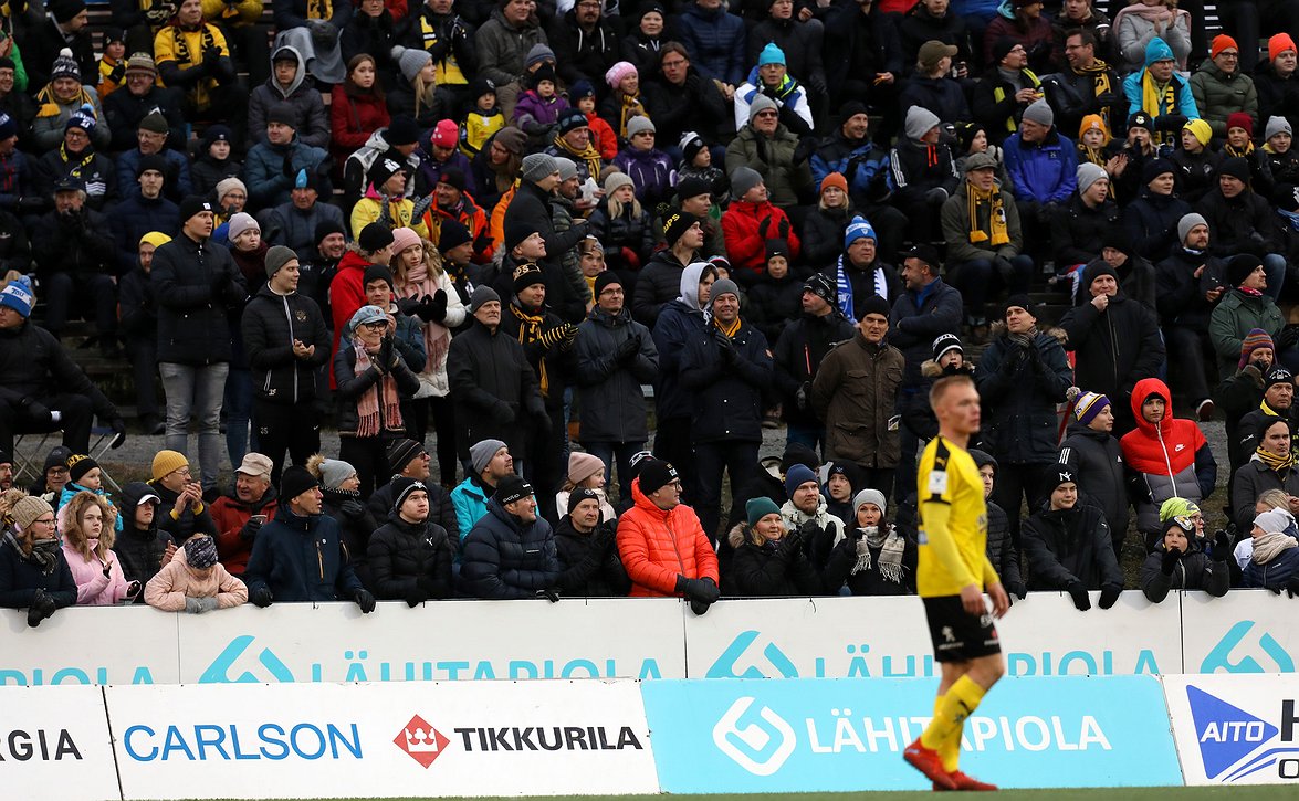 KuPS pani ennätykset uusiksi - 50 vuotta vanha yleisöennätys historiaan