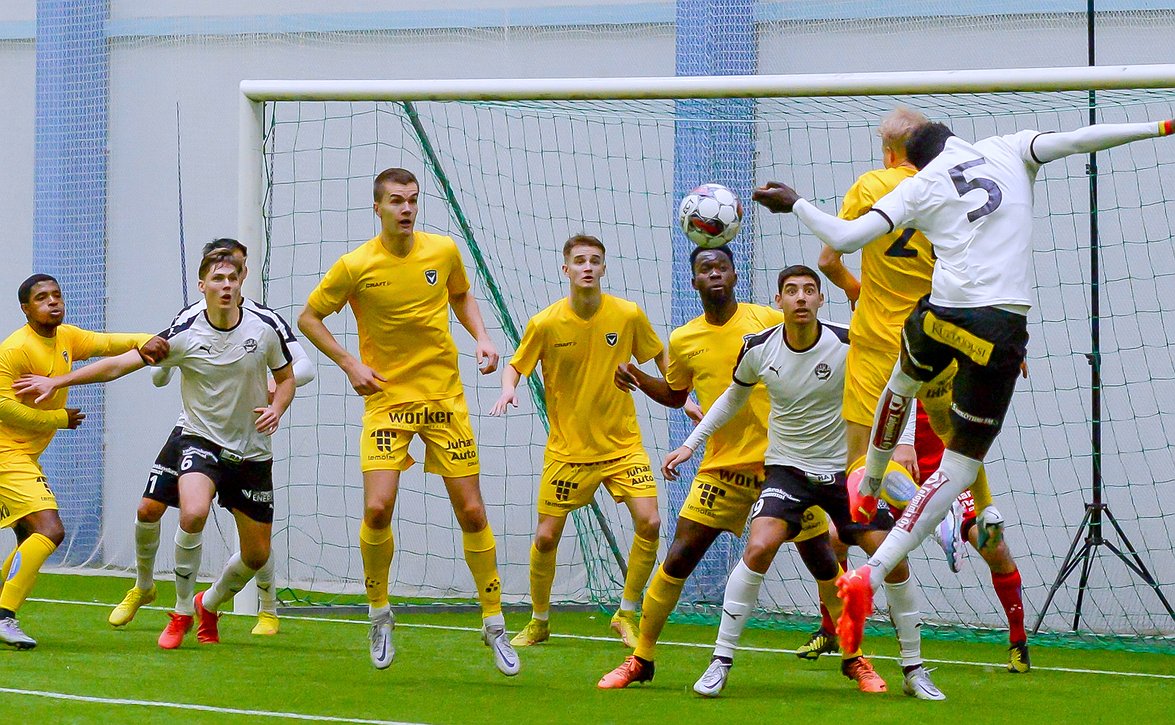 ​Liigacupissa ratkaisun paikkoja – AC Oulu ja KuPS varmistivat paikkansa välierissä perjantaina