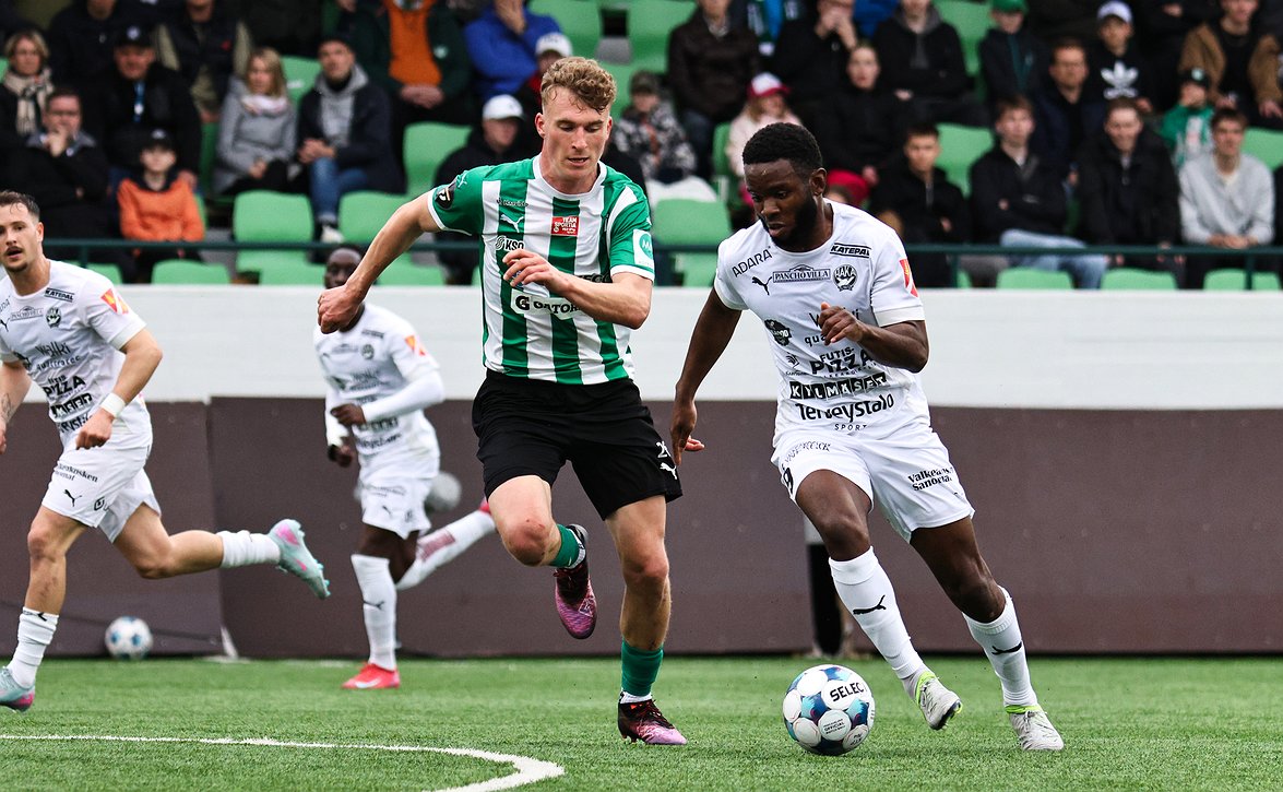 Vastustajat JPY:n sopimuksettomien pelaajien tammikuun leireille vahvistuneet