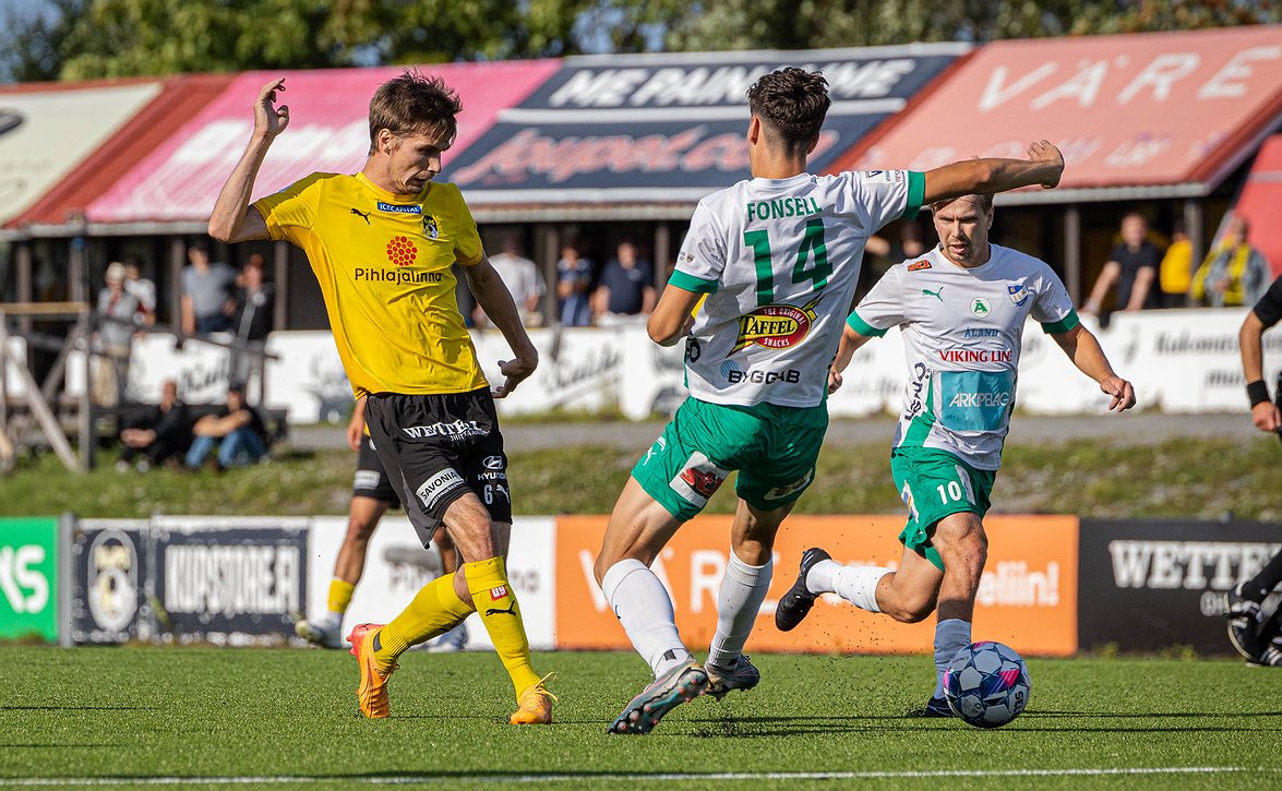 ​"Olimme askelen perässä" – IFK Mariehamnin Gary Williams antoi tunnustuksen KuPS:lle