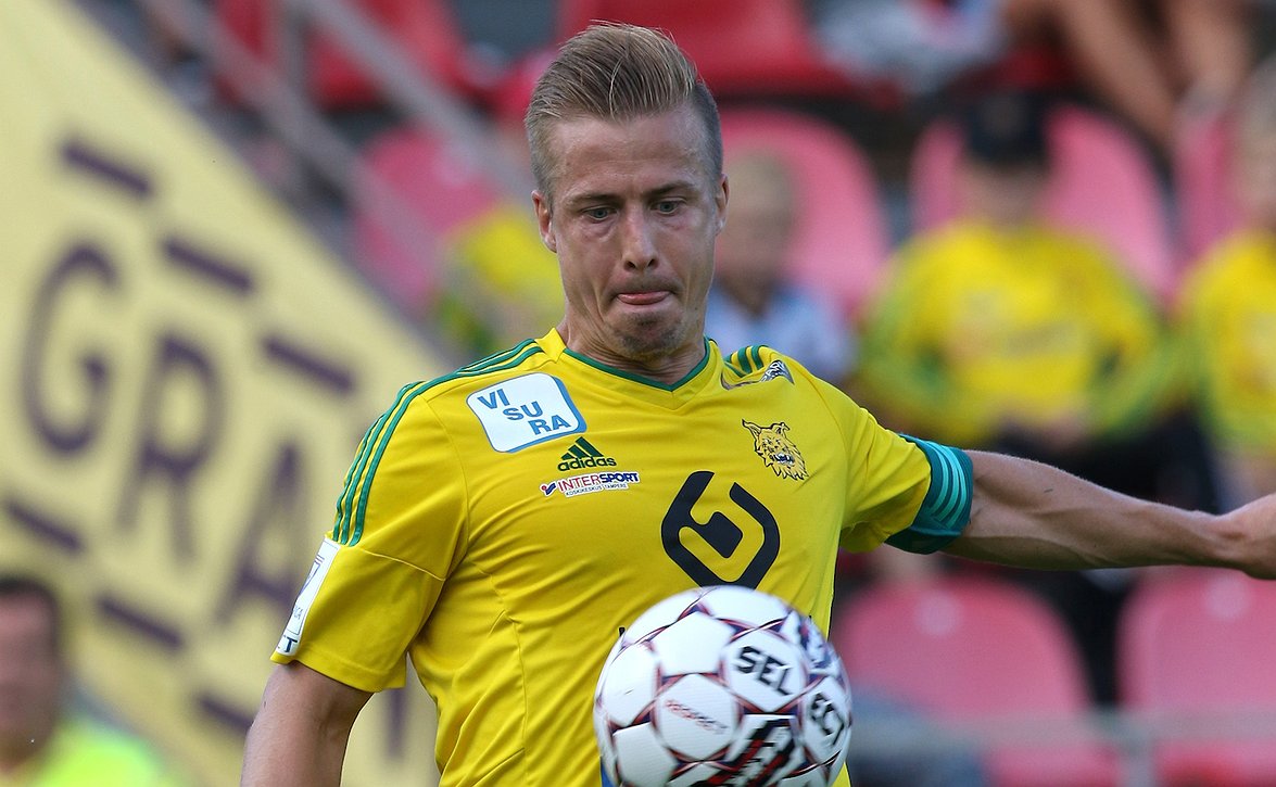 ​Hynynen innoissaan Ilveksen "etelän leiristä"