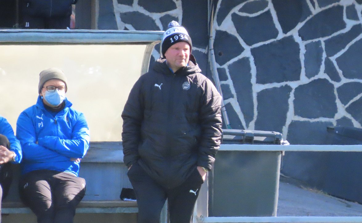 "Tärkeää että saa testata pelaajia" - Tainio katsoo jo kohti Liigacupin avausta