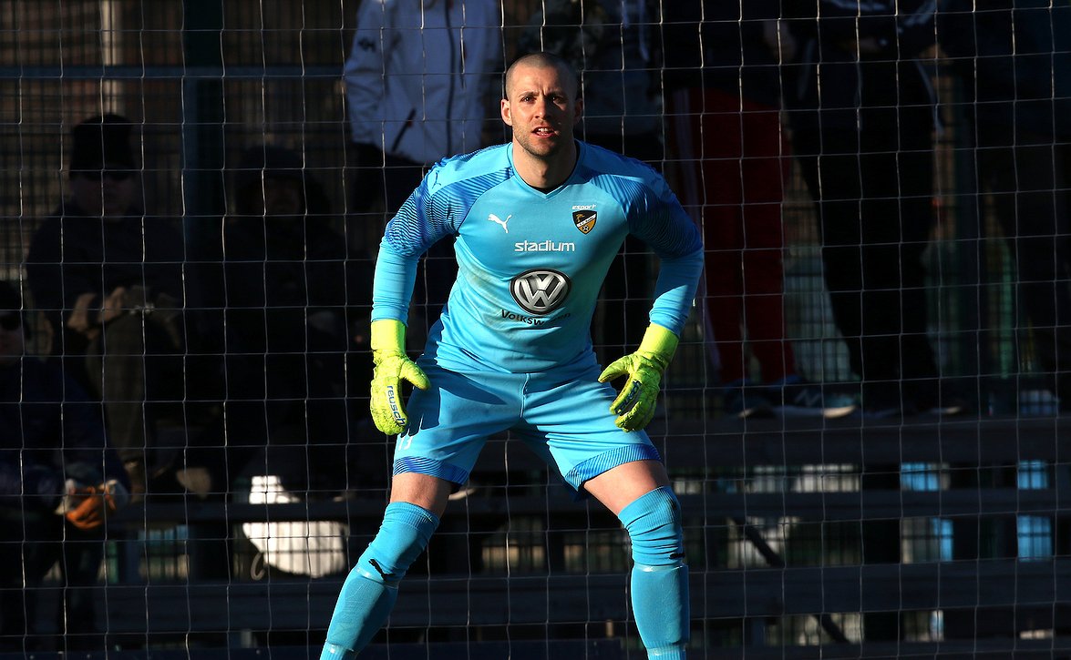 Honka-maalivahti Murray: "Ei meidän tarvitse miettiä KPV:n muutoksia"