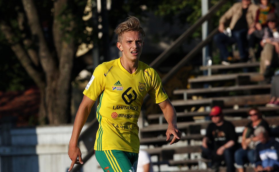 Nuori puolustaja jatkaa Ilveksessä