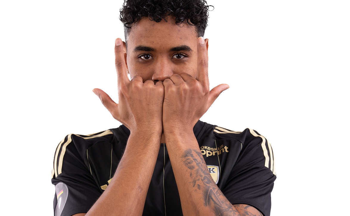 Kelvin Pires matkaa Huuhkajien kimppuun - SJK-kaksikolle maajoukkuekatsut