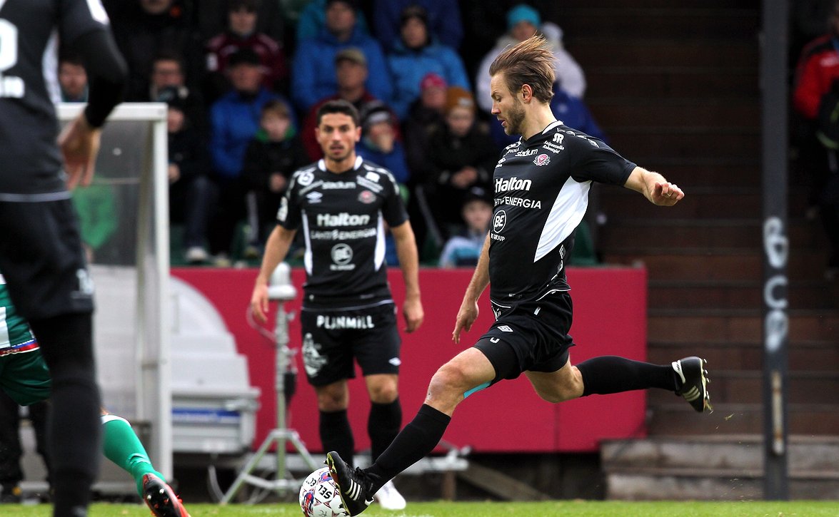 Kärkkäinen jatkaa FC Lahdessa