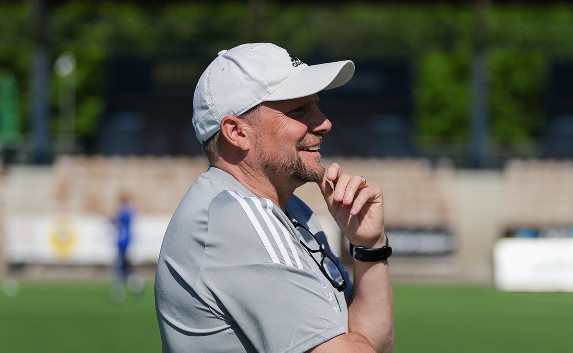 HJK-luotsi Toni Korkeakunnas valaa uskoa: "Käännämme tämän vielä positiiviseksi lopuksi"
